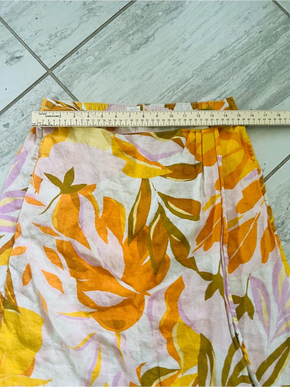 C&C California 100% Linen Tropical Wrap Midi Skirt | Size Large - Picture 8 of 10